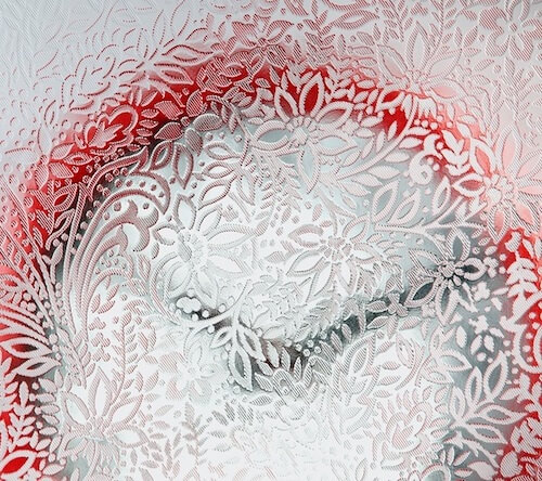 Chantilly glass